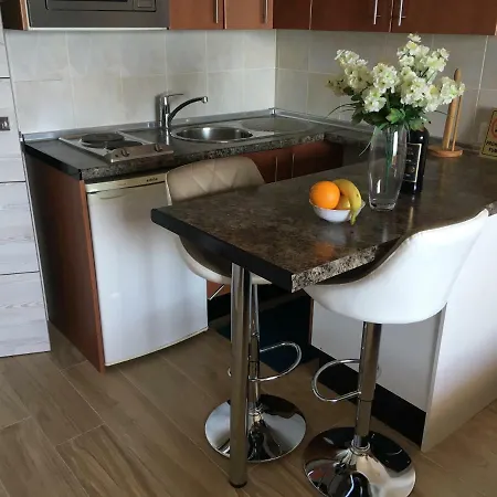 David By The Sea. 1:st Line 아파트 *