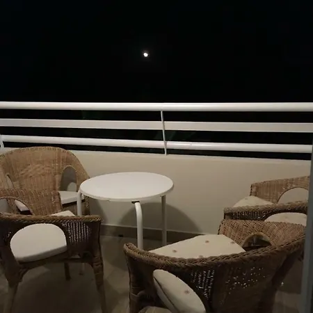 Apartment David By The Sea. 1:st Line *